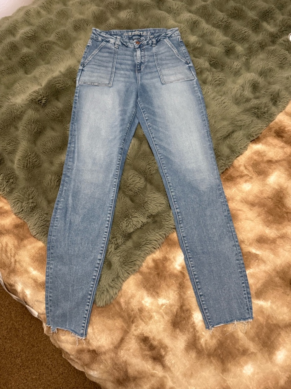 American Eagle Outfitters Light Blue Skinny Jeans